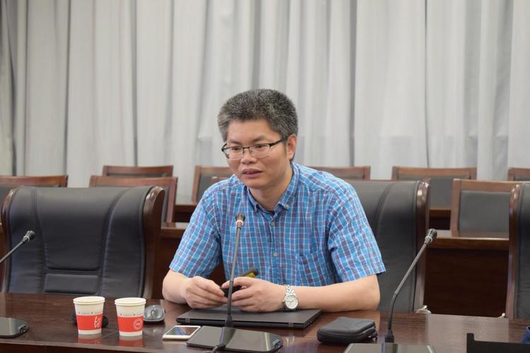 重慶工商大學會計學院第七期博士論壇圓滿舉行